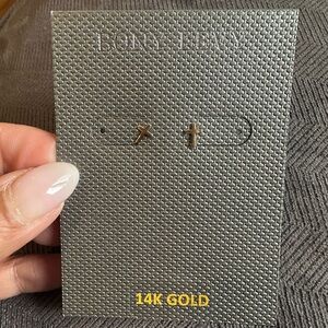 NWT Bony Levy 14 K hold earrings